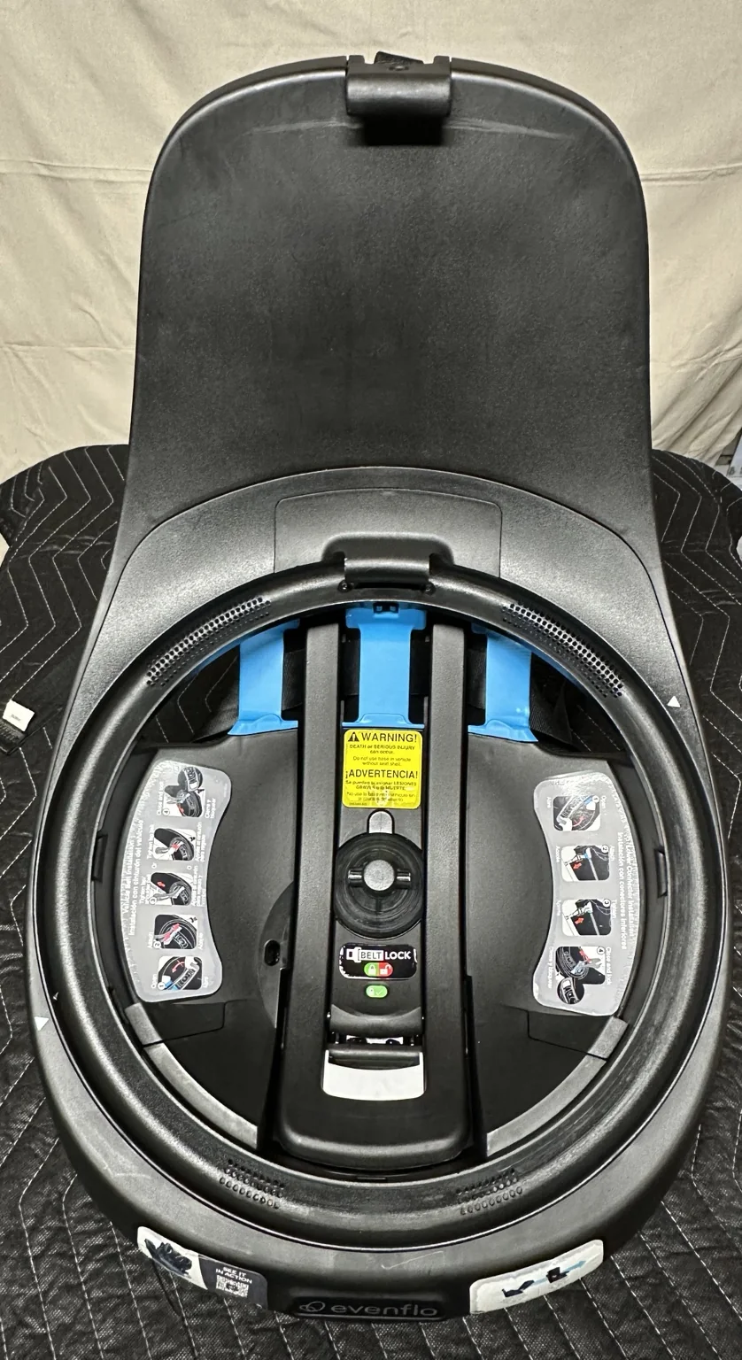 Car seat shell after cleaning